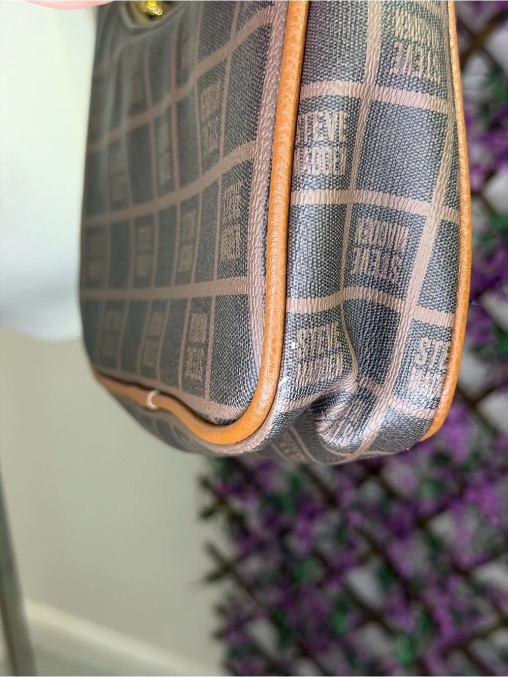 Y2K Steve Madden Brown Logo-Print Shoulder Bag with Tan Trim